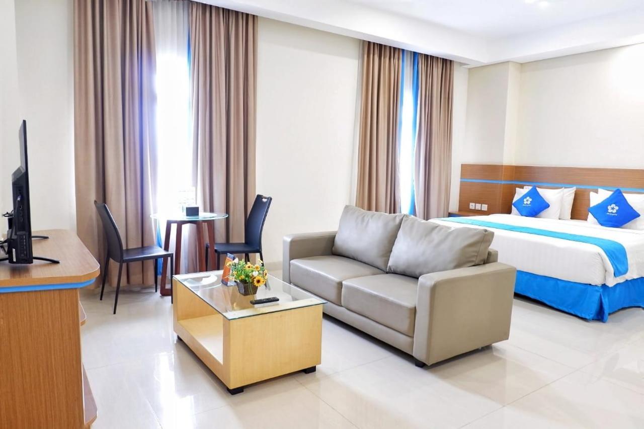 Hotel Brothers Biru Solo Baru Ngoại thất bức ảnh