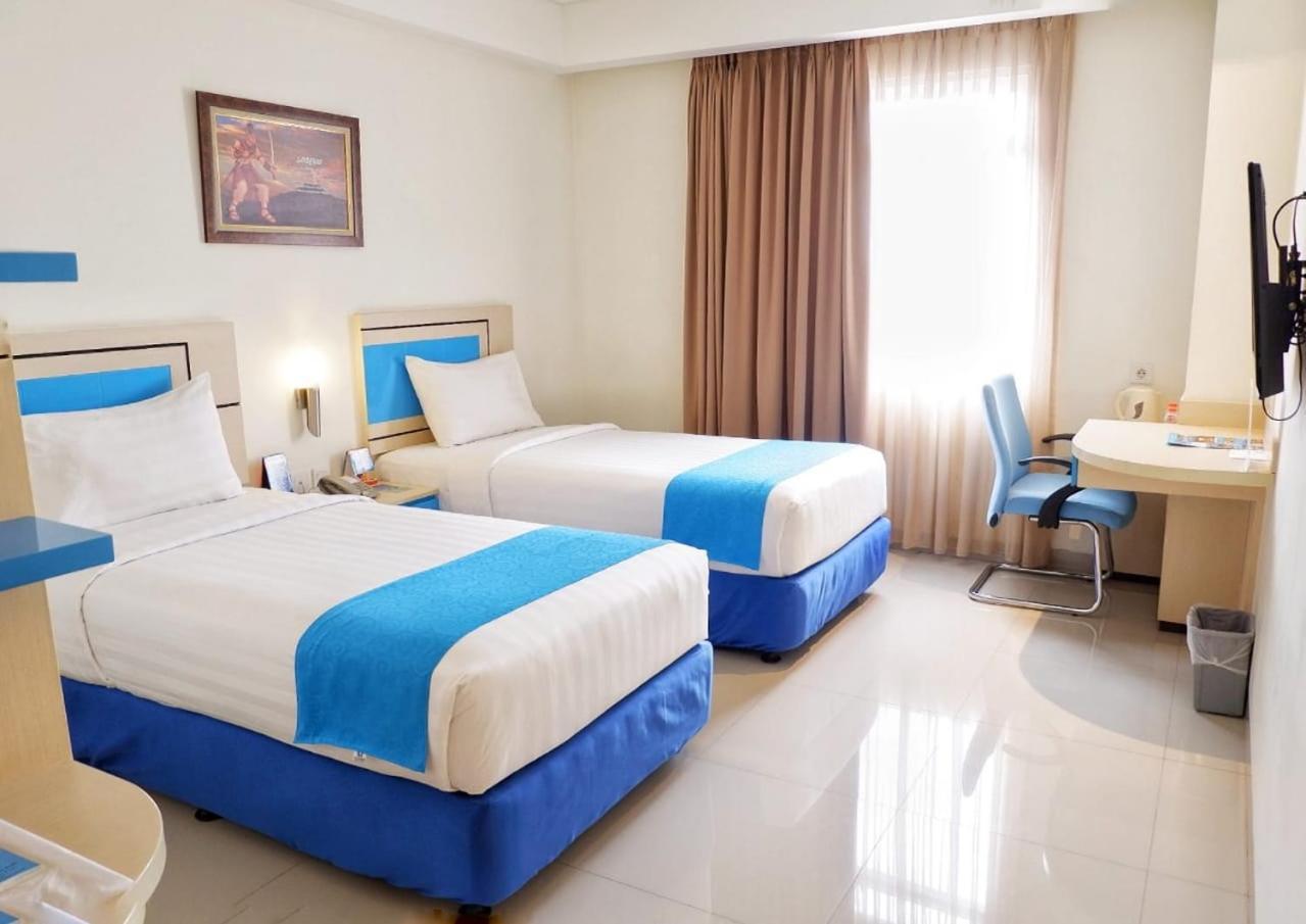 Hotel Brothers Biru Solo Baru Ngoại thất bức ảnh