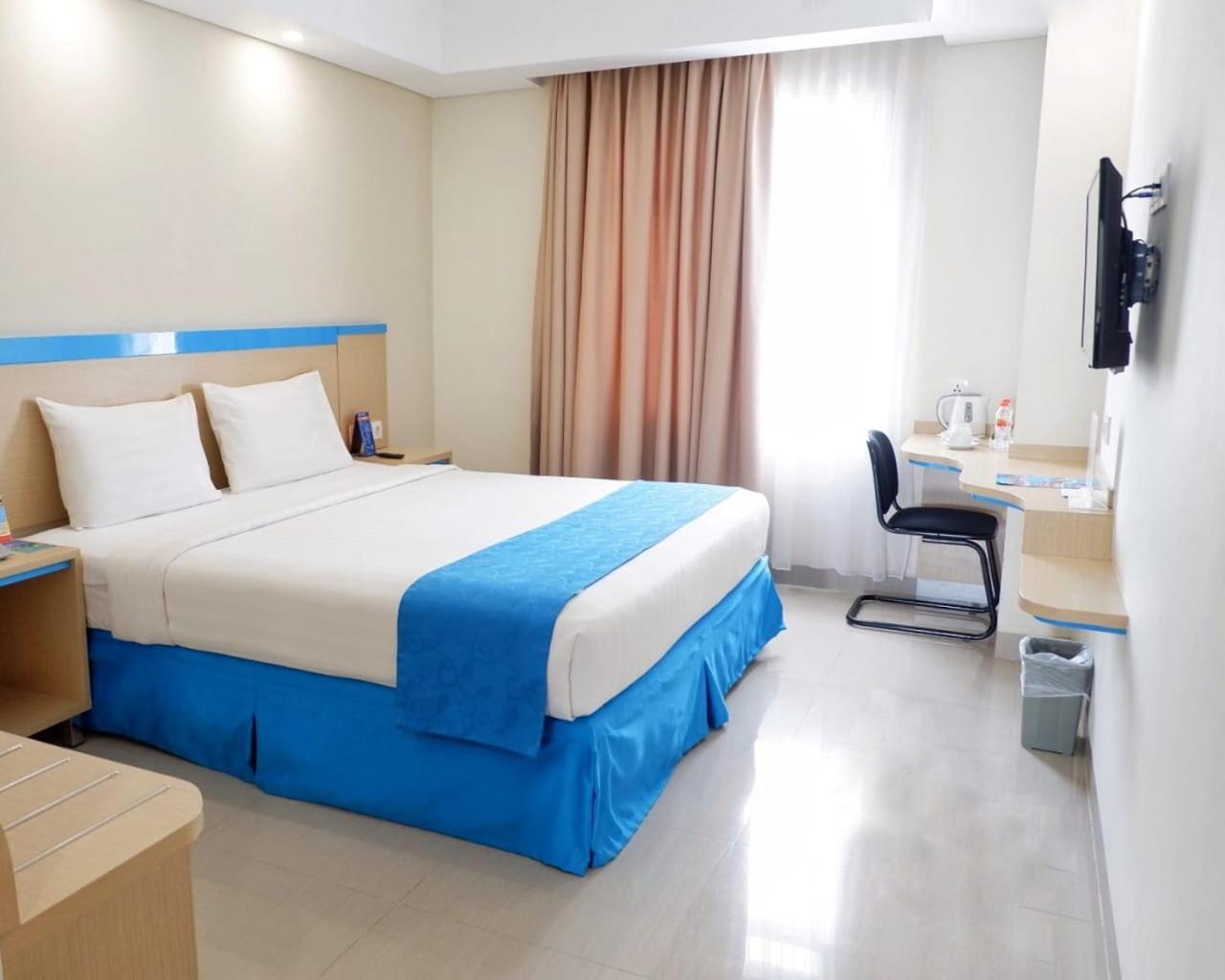 Hotel Brothers Biru Solo Baru Ngoại thất bức ảnh