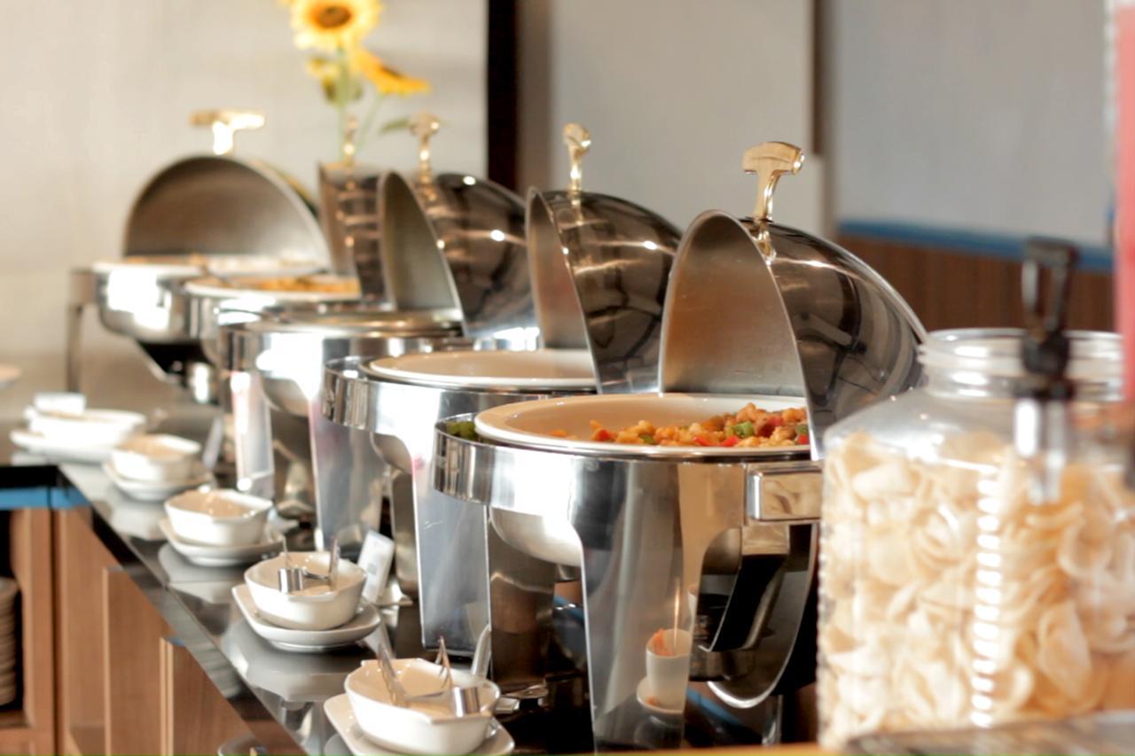 Hotel Brothers Biru Solo Baru Ngoại thất bức ảnh