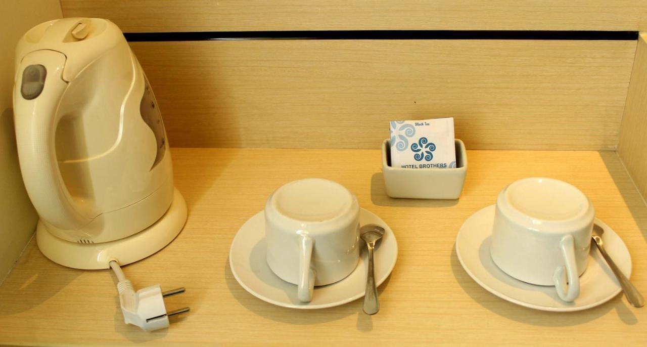 Hotel Brothers Biru Solo Baru Ngoại thất bức ảnh