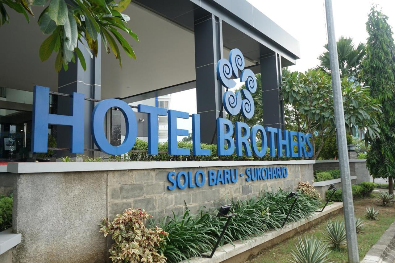 Hotel Brothers Biru Solo Baru Ngoại thất bức ảnh